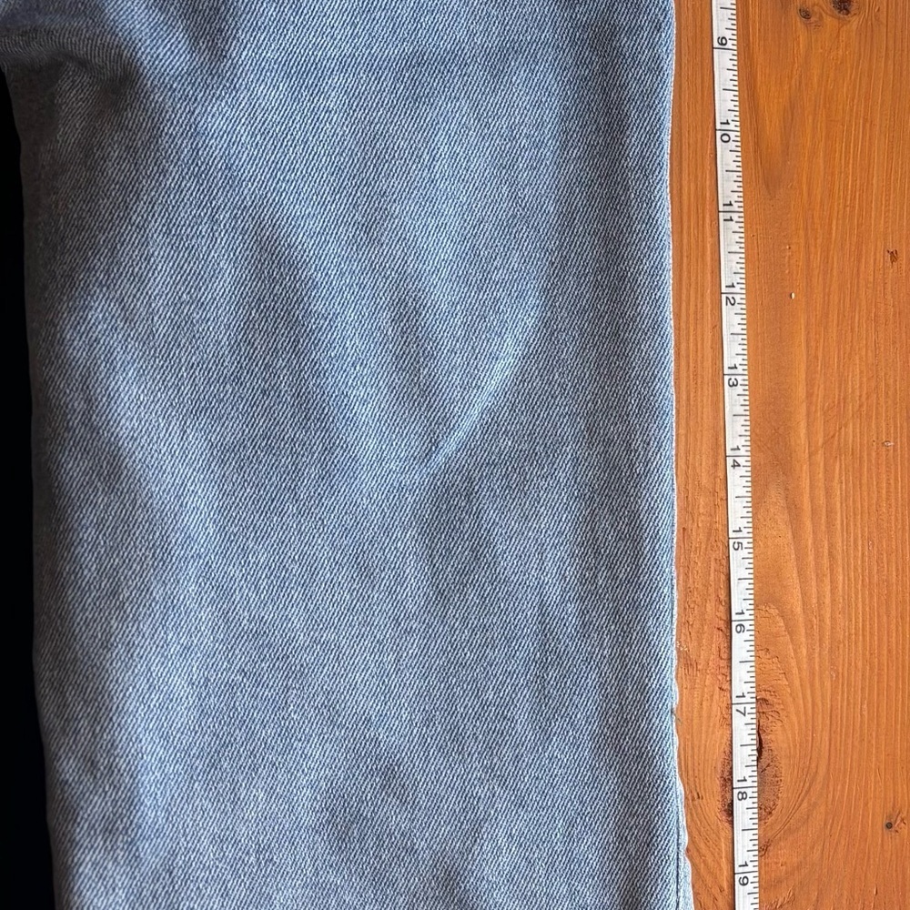 Kensie Women's 6/28 Distressed & Faded  Blue Denim Jeans V Cut Ankle - Picture 10 of 10